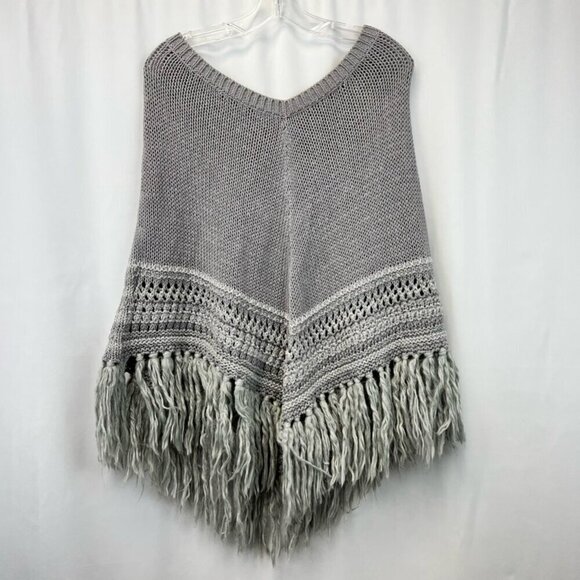 American Eagle Outfitters Womens Poncho Sweater Gray V Neck BoHo Fringe M - Picture 1 of 10